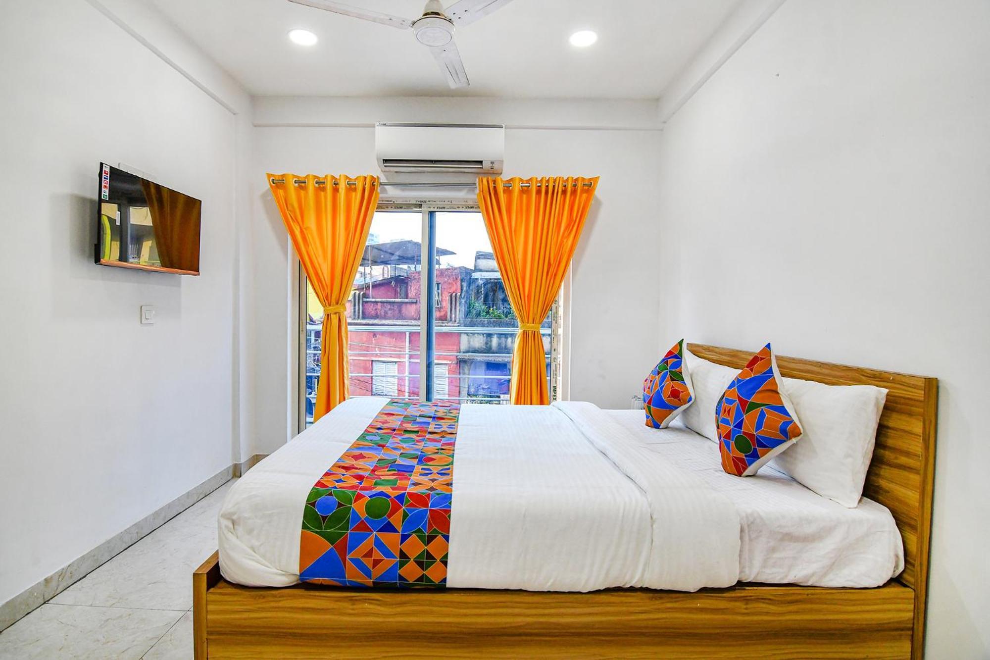 Fabhotel Grand Hazra Inn - Nr Ballygunge Station Calcutá Exterior foto