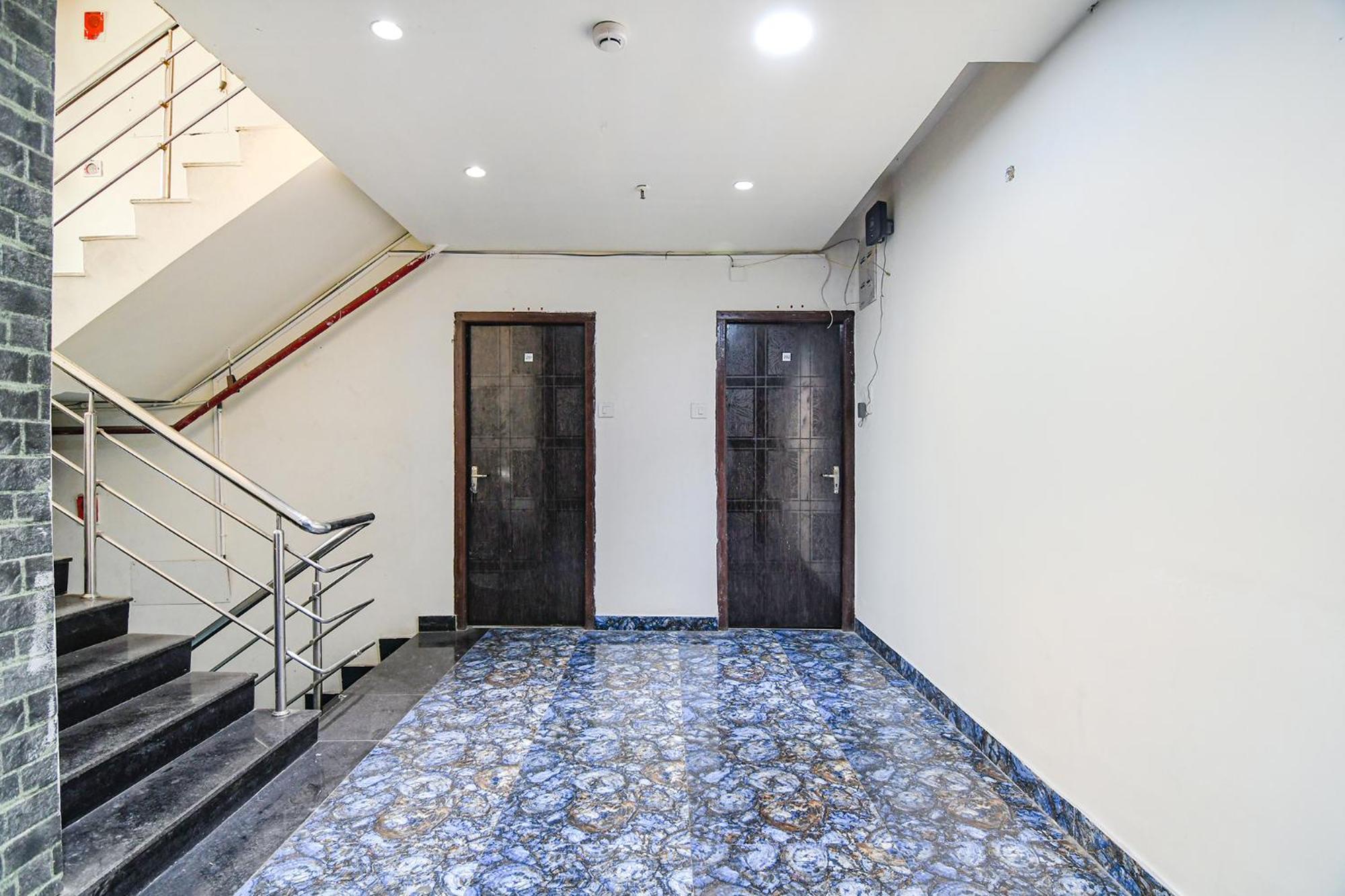 Fabhotel Grand Hazra Inn - Nr Ballygunge Station Calcutá Exterior foto