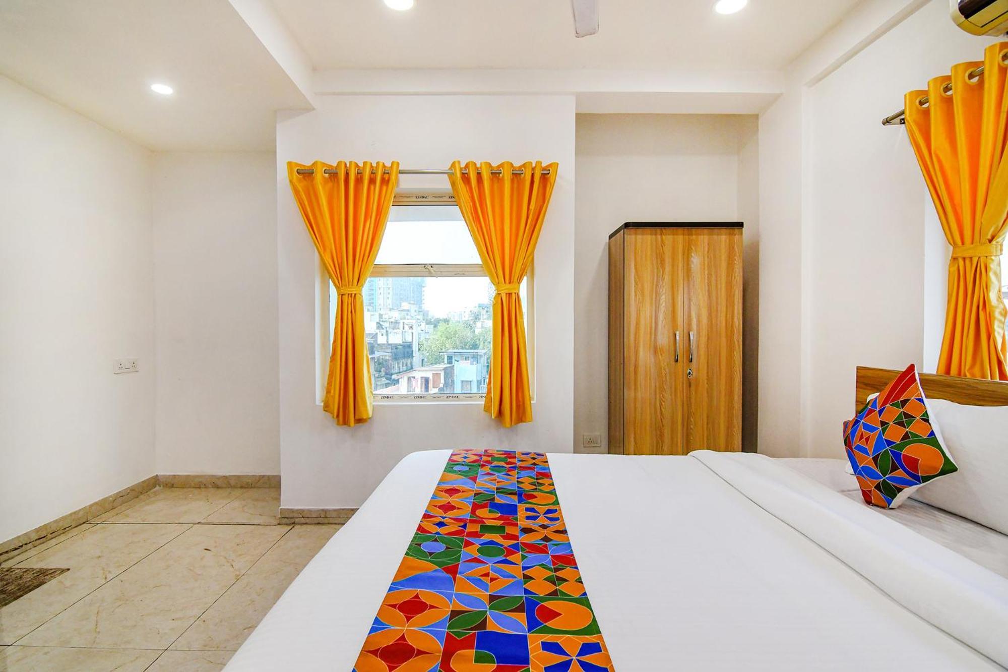 Fabhotel Grand Hazra Inn - Nr Ballygunge Station Calcutá Exterior foto